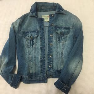 Medium wash denim jacket